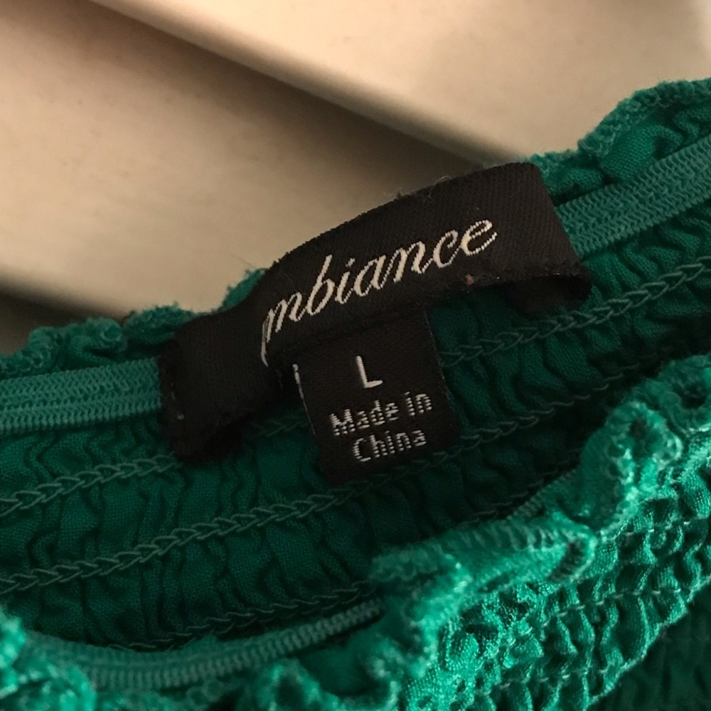 Green crop top